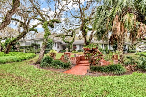 Villa ou maison à vendre à Vero Beach, Floride: 4 chambres, 489.87 m2 № 979166 - photo 1