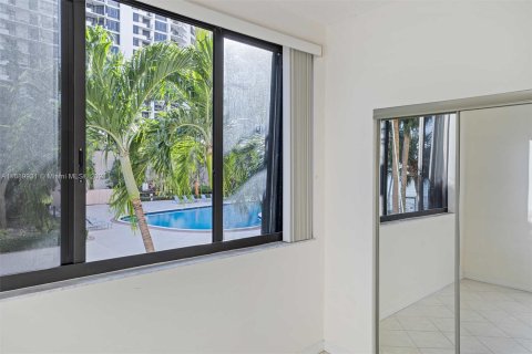 Condominio en venta en Miami, Florida, 2 dormitorios, 92.9 m2 № 1439983 - foto 20