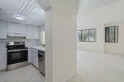 Condominio en venta en Miami, Florida, 2 dormitorios, 92.9 m2 № 1439983 - foto 14