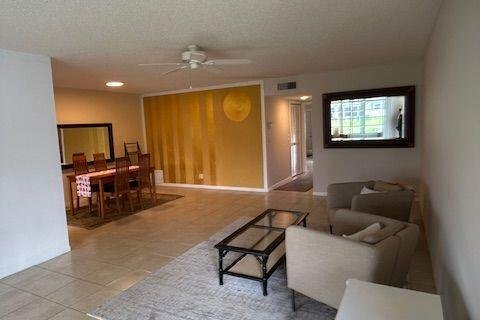 House in Delray Beach, Florida 1 bedroom, 100.33 sq.m. № 1209149 - photo 14