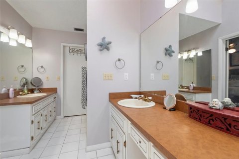 Casa en venta en Tampa, Florida, 3 dormitorios, 195.65 m2 № 1314510 - foto 23