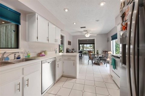 Casa en venta en Tampa, Florida, 3 dormitorios, 195.65 m2 № 1314510 - foto 16