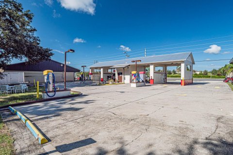 Commercial property in Cocoa, Florida № 850002 - photo 24