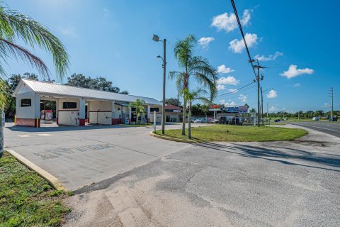 Commercial property in Cocoa, Florida № 850002 - photo 16