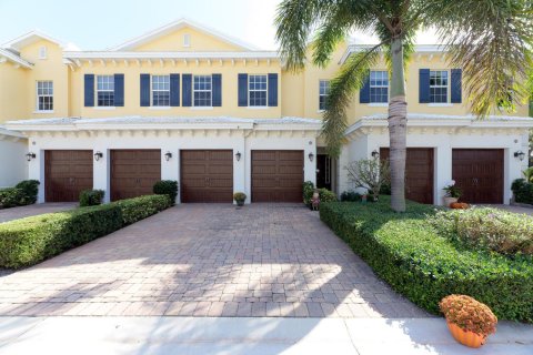 Townhouse in North Palm Beach, Florida 3 bedrooms, 233.09 sq.m. № 850001 - photo 23