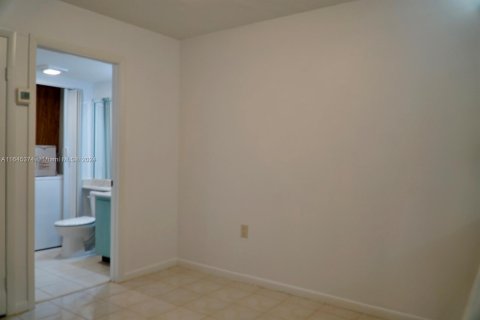 Touwnhouse à vendre à Palm Beach Gardens, Floride: 2 chambres, 138.24 m2 № 1330700 - photo 11