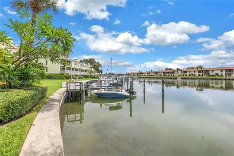 Touwnhouse à vendre à Treasure Island, Floride: 2 chambres, 171.4 m2 № 1303691 - photo 29