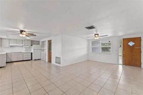 Casa en venta en New Port Richey, Florida, 2 dormitorios, 101.08 m2 № 1303890 - foto 10