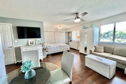 Adosado en venta en Delray Beach, Florida, 3 dormitorios, 132.2 m2 № 755578 - foto 23