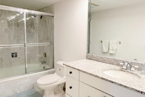 Condo in Fort Lauderdale, Florida, 2 bedrooms  № 987203 - photo 14