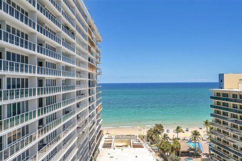 Condo in Fort Lauderdale, Florida, 1 bedroom  № 1210425 - photo 8