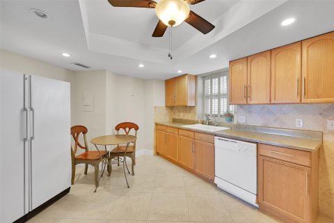 Copropriété à vendre à Fort Lauderdale, Floride: 1 chambre, 127.28 m2 № 1210425 - photo 21