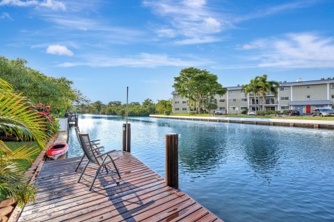 Villa ou maison à vendre à Wilton Manors, Floride: 3 chambres, 165.18 m2 № 1188812 - photo 7