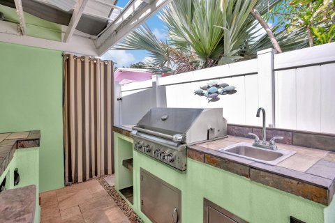 Casa en venta en Wilton Manors, Florida, 3 dormitorios, 165.18 m2 № 1188812 - foto 16