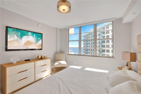 Copropriété à vendre à Miami Beach, Floride: 2 chambres, 95.69 m2 № 1271390 - photo 12