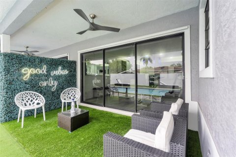 Immobilier commercial à vendre à Hallandale Beach, Floride: 309.55 m2 № 1271387 - photo 3