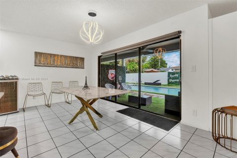 Immobilier commercial à vendre à Hallandale Beach, Floride: 309.55 m2 № 1271387 - photo 17