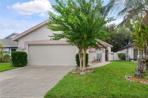 Casa en venta en Orlando, Florida, 2 dormitorios, 133.97 m2 № 1383869 - foto 1