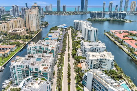 Condo in Aventura, Florida, 3 bedrooms  № 1208772 - photo 3