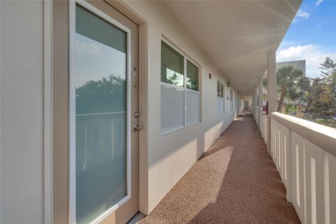 Copropriété à vendre à Coconut Creek, Floride: 2 chambres, 107.95 m2 № 1208773 - photo 26