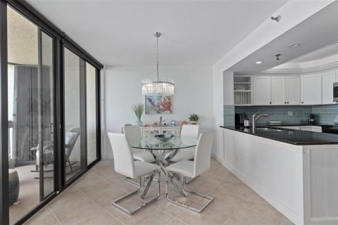 Condominio en venta en Hutchinson Island South, Florida, 2 dormitorios, 119.01 m2 № 796378 - foto 22