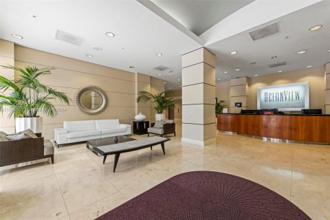 Condo in Sunny Isles Beach, Florida, 1 bedroom  № 1102428 - photo 29