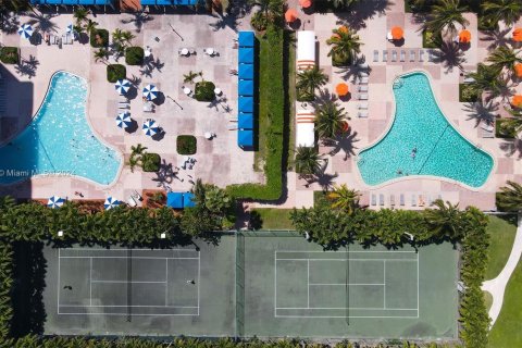 Copropriété à vendre à Sunny Isles Beach, Floride: 1 chambre, 93.37 m2 № 1102428 - photo 26