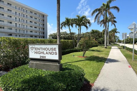 Condominio en venta en Highland Beach, Florida, 2 dormitorios, 108.32 m2 № 1116979 - foto 16