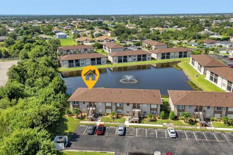 Copropriété à vendre à Punta Gorda, Floride: 2 chambres, 79.9 m2 № 1325090 - photo 2