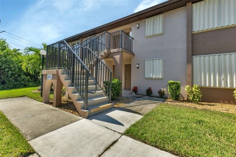 Copropriété à vendre à Punta Gorda, Floride: 2 chambres, 79.9 m2 № 1325090 - photo 4