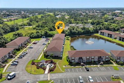 Copropriété à vendre à Punta Gorda, Floride: 2 chambres, 79.9 m2 № 1325090 - photo 3