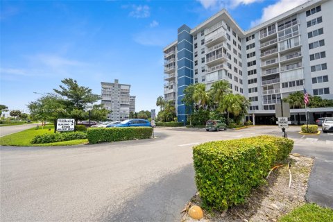 Condominio en venta en Hollywood, Florida, 2 dormitorios, 119.29 m2 № 1305928 - foto 10