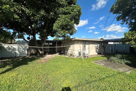 Villa ou maison à vendre à Miami, Floride: 6 chambres, 193.98 m2 № 1378928 - photo 5