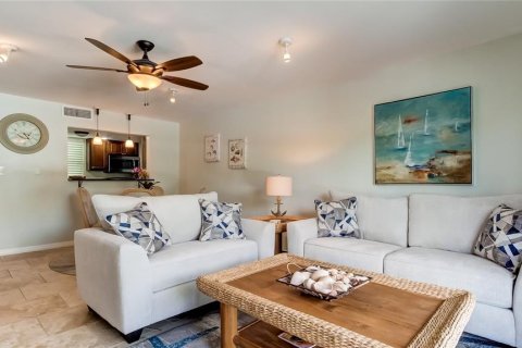 Condo in Dunedin, Florida, 1 bedroom  № 1361111 - photo 26