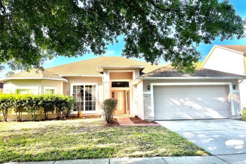 Villa ou maison à vendre à Kissimmee, Floride: 3 chambres, 178.47 m2 № 1312125 - photo 1