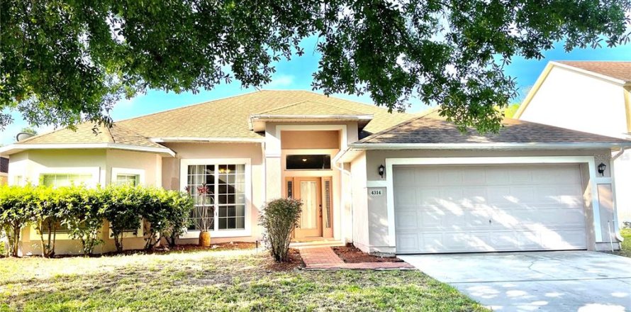 Villa ou maison à Kissimmee, Floride 3 chambres, 178.47 m2 № 1312125