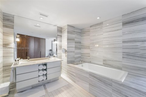 Copropriété à vendre à Miami Beach, Floride: 1 chambre, 86.68 m2 № 1102606 - photo 7