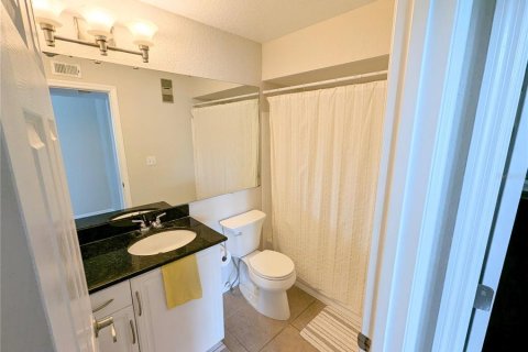 Condominio en venta en Palm Harbor, Florida, 1 dormitorio, 109.44 m2 № 1356235 - foto 19