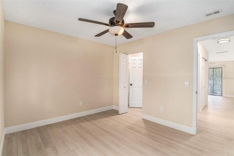 Condo in Tampa, Florida, 3 bedrooms  № 1356233 - photo 17