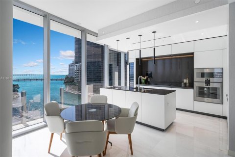 Condominio en venta en Miami, Florida, 4 dormitorios, 319.4 m2 № 1428480 - foto 11