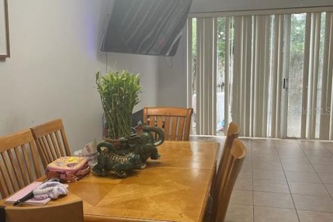 Adosado en venta en Kissimmee, Florida, 3 dormitorios, 130.81 m2 № 1322455 - foto 3