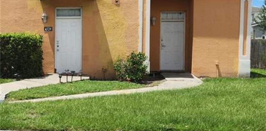 Townhouse in Kissimmee, Florida 3 bedrooms, 130.81 sq.m. № 1322455