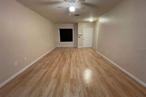 Condominio en venta en Orlando, Florida, 2 dormitorios, 101.08 m2 № 910386 - foto 9