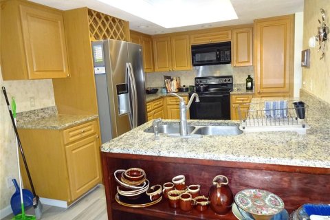 Condominio en venta en Tampa, Florida, 4 dormitorios, 221.66 m2 № 536113 - foto 29