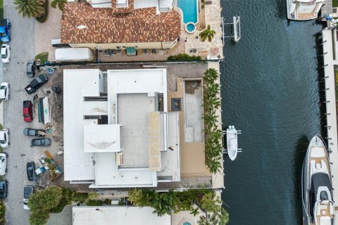 Villa ou maison à vendre à Fort Lauderdale, Floride: 6 chambres, 624.77 m2 № 1178176 - photo 2
