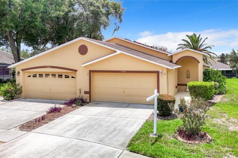 Villa ou maison à vendre à Hudson, Floride: 2 chambres, 125.23 m2 № 1315142 - photo 1