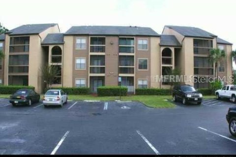 Condo in Kissimmee, Florida, 1 bedroom  № 603880 - photo 1