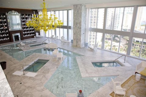 Condo in Miami, Florida, 1 bedroom  № 1401119 - photo 21