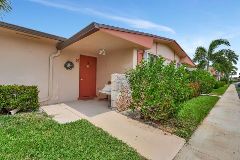 Condo in West Palm Beach, Florida, 1 bedroom  № 1179413 - photo 16