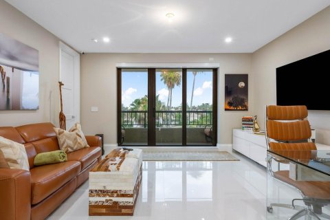 Condominio en venta en Stuart, Florida, 3 dormitorios, 256.6 m2 № 1179412 - foto 22